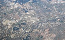 Archivo:Madrid-Barajas - Aerial photograph