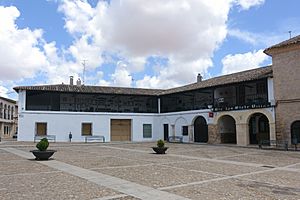 Archivo:Villamayor de Santiago, museo local