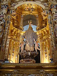 02b Valladolid monasterio Valbuena Iglesia retablo mayor Ni