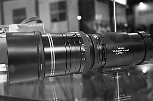 Archivo:Carl Zeiss Tele-Superachromat
