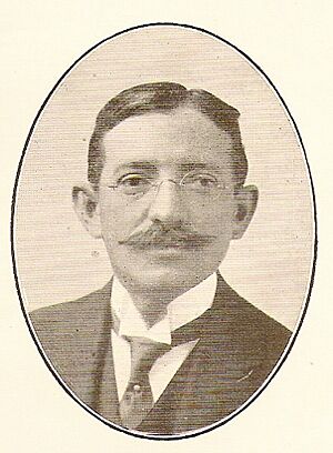 Archivo:Gonzalo Cámara