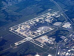 Archivo:Kansas City International Airport (38649478494)