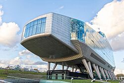 Archivo:Lexence Building (208568017)