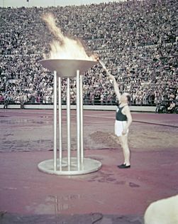Archivo:Olympiatuli 1952