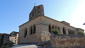 Pinilla de Jadraque - Iglesia.jpg