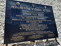 Archivo:Placa inauguración Azteca
