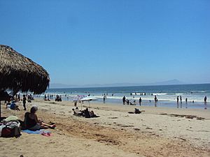 Archivo:Playa Hermosa Ensenada