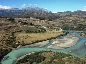 Río El Salto, alfuente Baker.JPG