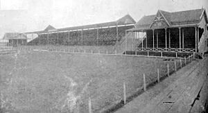 Archivo:Racing tribunas 1922