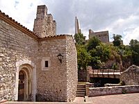 Santuari de la Font Santa i Castell de Subirats