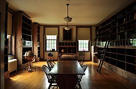Archivo:Wesleyan Univ Astronomy Library 01A (9375217754)