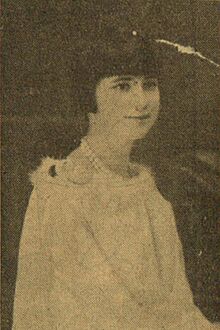 1928-01-30, La Nación, Elena Romero (cropped).jpg
