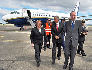 Archivo:Alcalde Saavedra dio bienvenida a la presidenta Bachelet en su visita a la Región (4016724261)