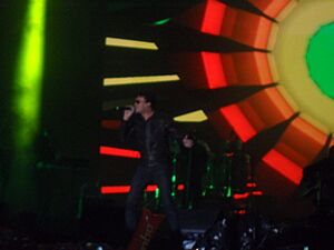 Archivo:Andres En vivo