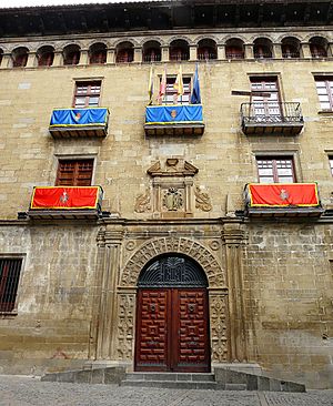 Archivo:Ayuntamiento Sos del Rey Catolico
