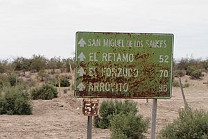 Archivo:Cartel al inicio de la ruta 51