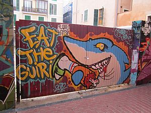 Archivo:Eat the Guiri