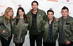 ICarly Cast 2012.jpg