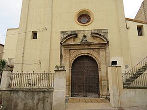 Archivo:Iglesia de La Natividad de María, parroquia de la población de Garcia, Tarragona