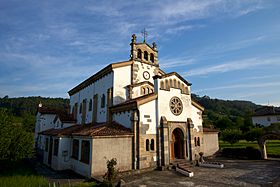 Iglesia de San Cipriano 009.jpg