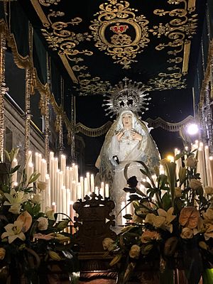 Archivo:Imagen de la Virgen de la Amargura