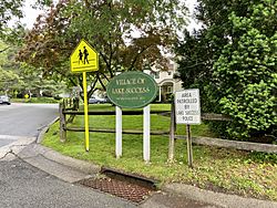 Lake Success Village Welcome Sign, Westminster Road, Great Neck, Long Island, New York.jpg