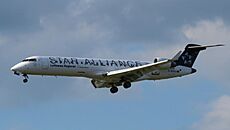 Archivo:Lufthansa CityLine, Canadair CRJ-700, D-ACPQ (14003297897)