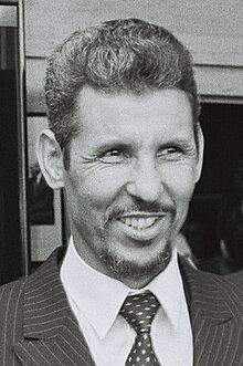 Mohamed Khouna 1983 (profile).jpg