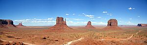 Archivo:Monumentvalley