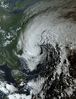 Archivo:Ophelia 2023-09-22 2136Z