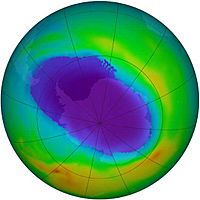 Archivo:Ozon hole AntOzone