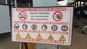 Archivo:Panneau de signalisation