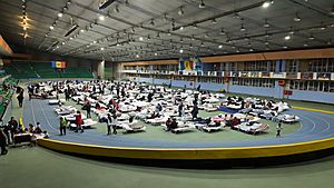 Archivo:Refugee center in Manej Athletics Center, Chișinău, Moldova - mar 2022 - 02