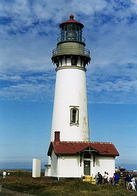 Yaquina Head Lighthouse - Oregon.jpg