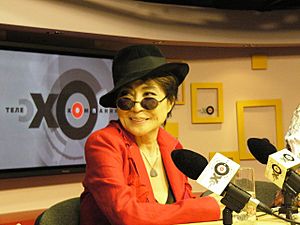 Archivo:Yoko Ono 4 - Echo of Moscow