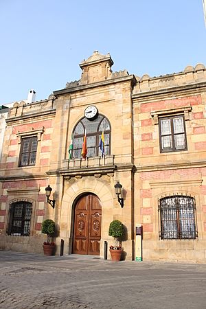 Archivo:Ayuntamiento de Algeciras