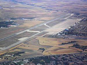 Archivo:Base Aérea de Torrejón