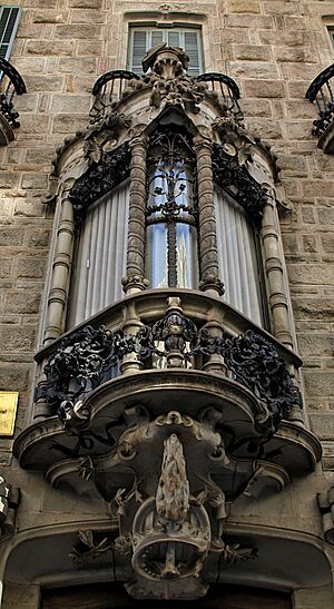 Archivo:Casa Calvet - 002