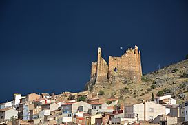 Castillo de Jarque de Moncayo, Zaragoza, España.jpg