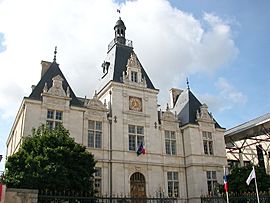 Château-Gontier hôtel de ville.JPG