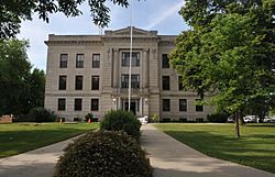 DEUEL COUNTY COURTHOUSE, CLEAR LAKE, SD.jpg