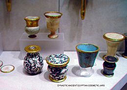 Archivo:Egyptian Glass