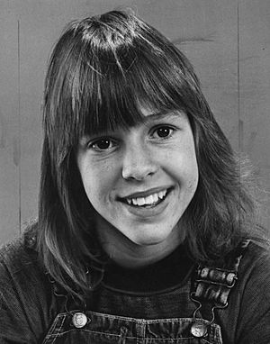 Archivo:Family Kristy McNichol 1976 No 2