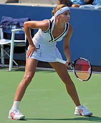 Archivo:Gisela Dulko at the 2010 US Open 05