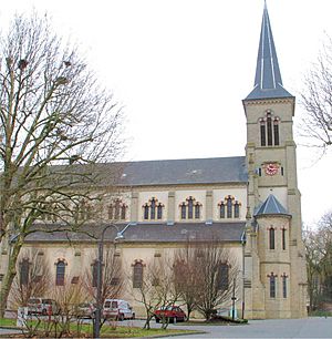 Archivo:Kirche Bettemburg