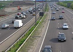 Archivo:M25 motorway 2004-04-25