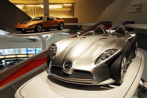 Archivo:Mercedes-Benz prototypes amk1