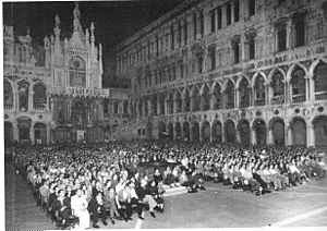 Archivo:Mostra di Venezia al Palazzo Ducale 1947