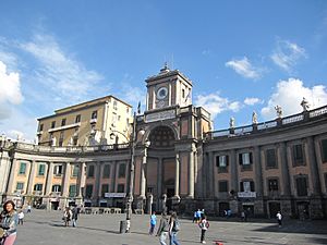 Archivo:Napoli - ForoCarlino