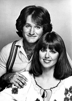 Robin Williams and Pam Dawber 1978.jpg